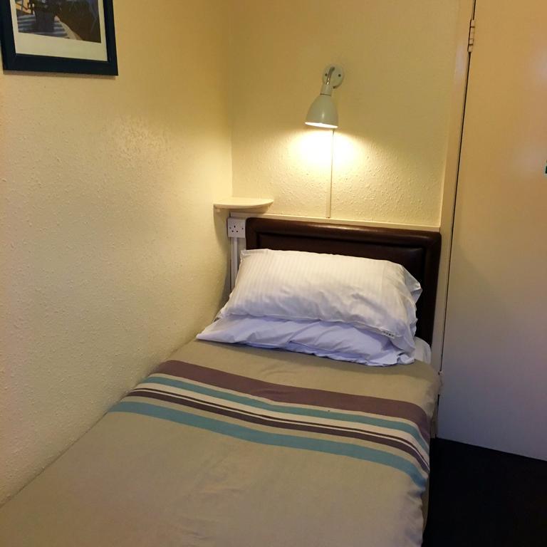 Redbeck Motel Вэйкфильд Экстерьер фото