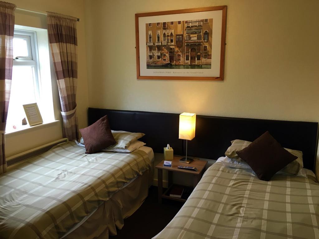 Redbeck Motel Вэйкфильд Экстерьер фото